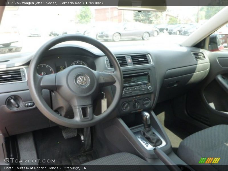 Tornado Red / Titan Black 2012 Volkswagen Jetta S Sedan