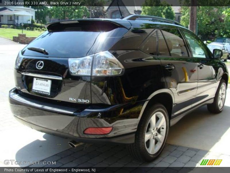 Black Onyx / Ivory 2006 Lexus RX 330 AWD