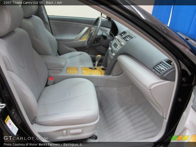 Black / Ash 2007 Toyota Camry XLE V6