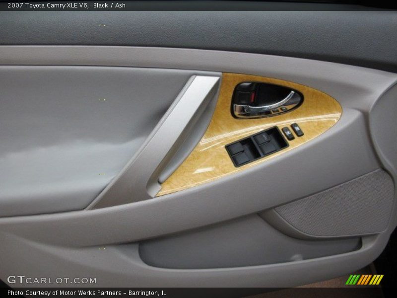 Black / Ash 2007 Toyota Camry XLE V6