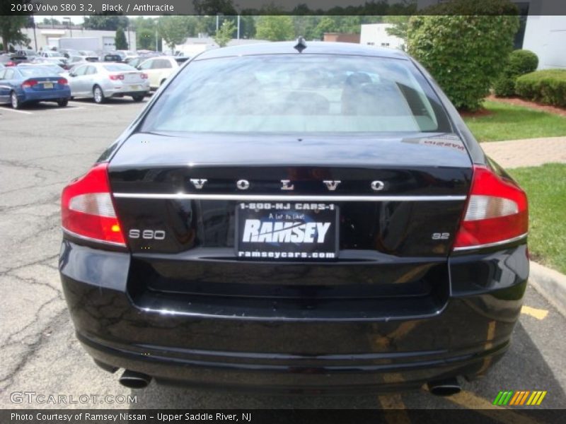 Black / Anthracite 2010 Volvo S80 3.2