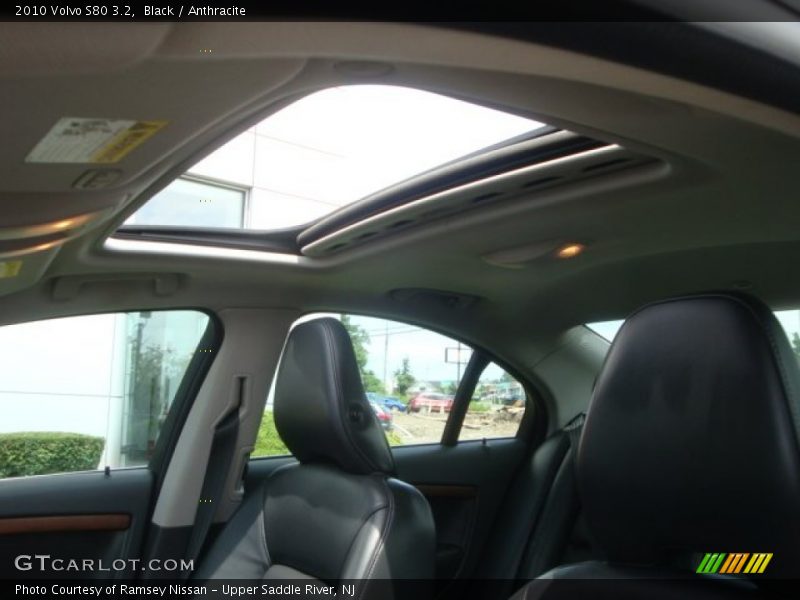 Black / Anthracite 2010 Volvo S80 3.2