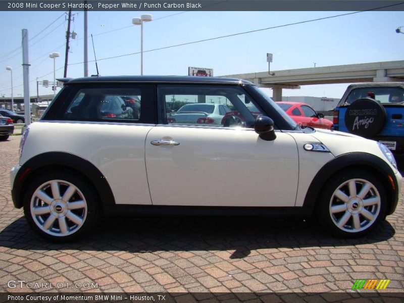 Pepper White / Punch Carbon Black 2008 Mini Cooper S Hardtop