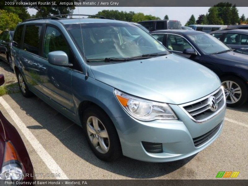 Antigua Blue Metallic / Aero Grey 2009 Volkswagen Routan SE