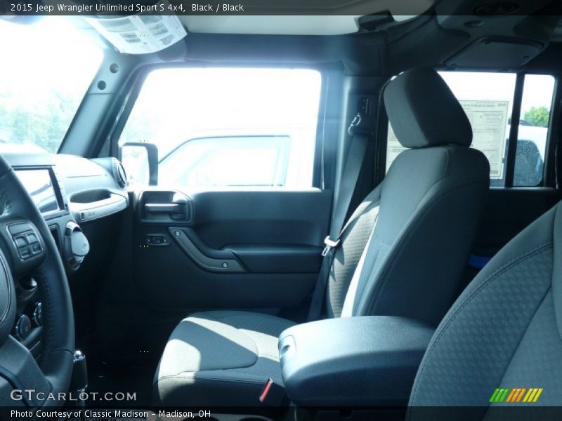 Black / Black 2015 Jeep Wrangler Unlimited Sport S 4x4