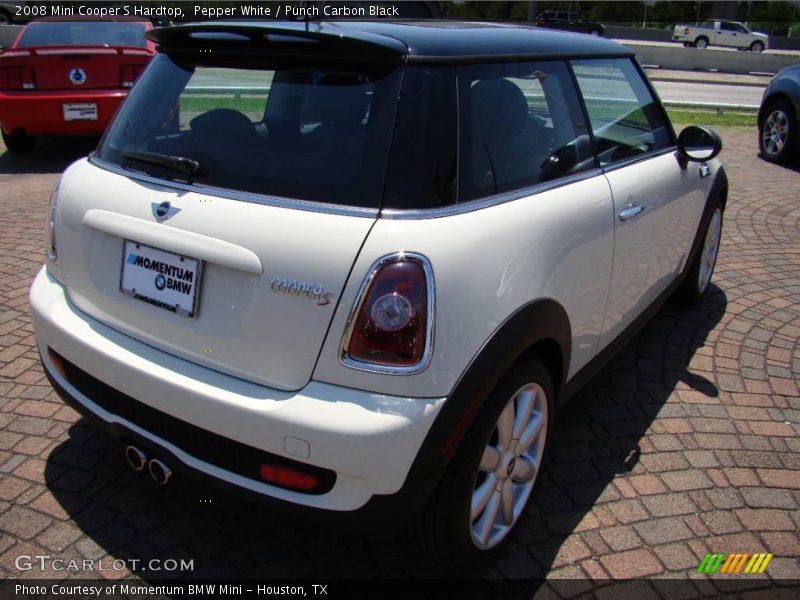 Pepper White / Punch Carbon Black 2008 Mini Cooper S Hardtop