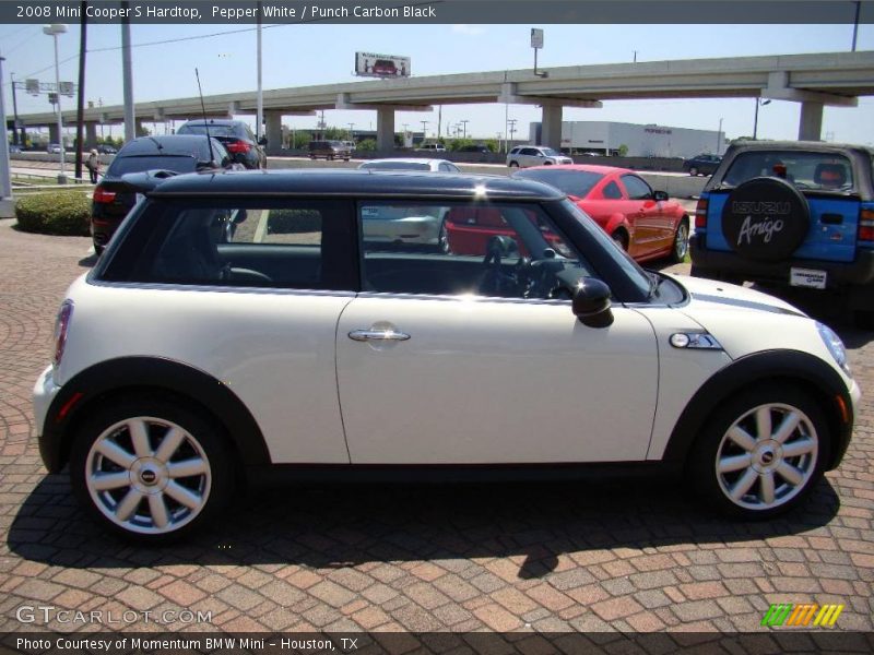 Pepper White / Punch Carbon Black 2008 Mini Cooper S Hardtop