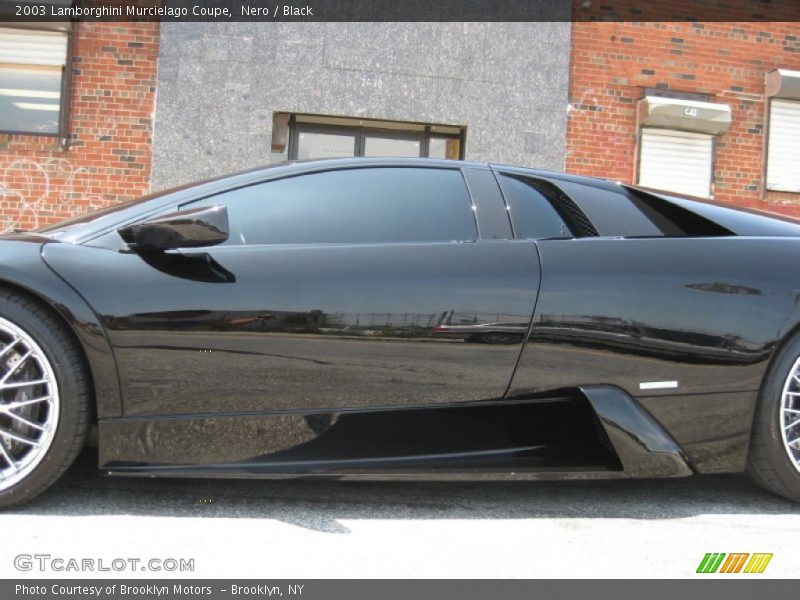 Nero / Black 2003 Lamborghini Murcielago Coupe