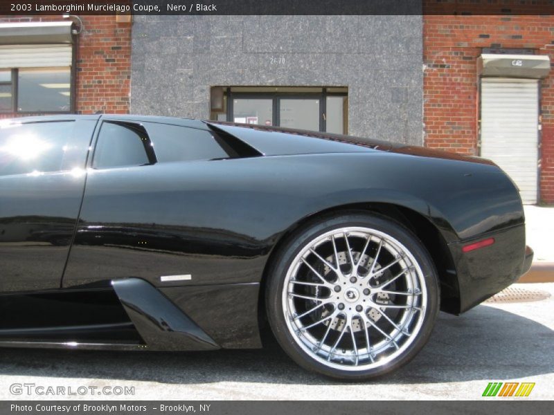 Nero / Black 2003 Lamborghini Murcielago Coupe