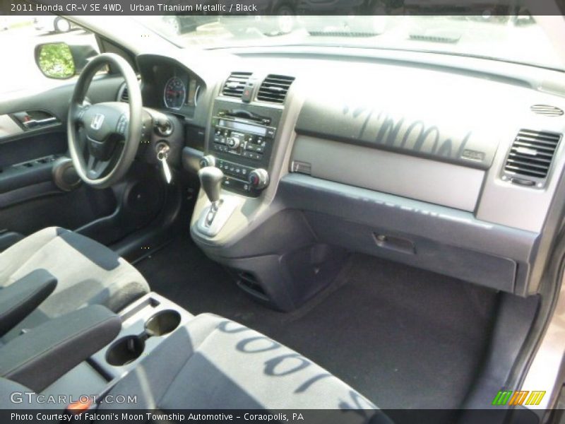 Urban Titanium Metallic / Black 2011 Honda CR-V SE 4WD
