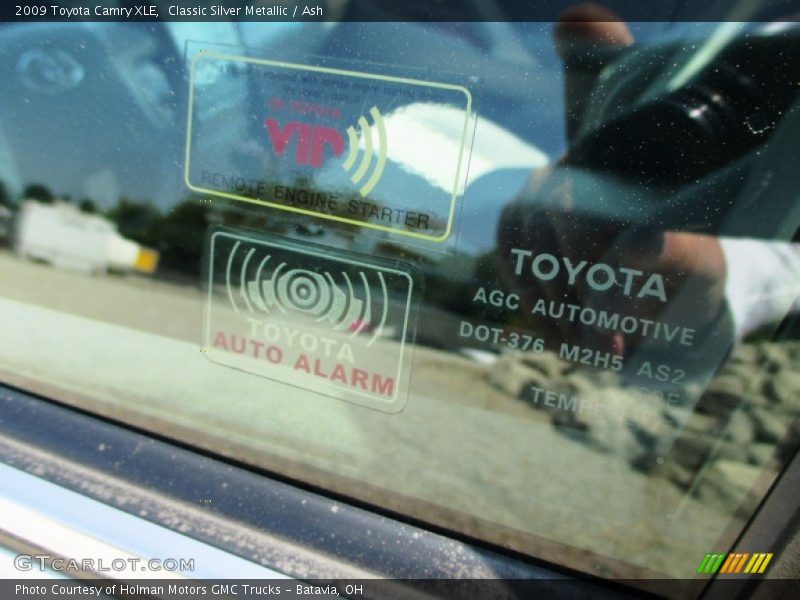 Classic Silver Metallic / Ash 2009 Toyota Camry XLE