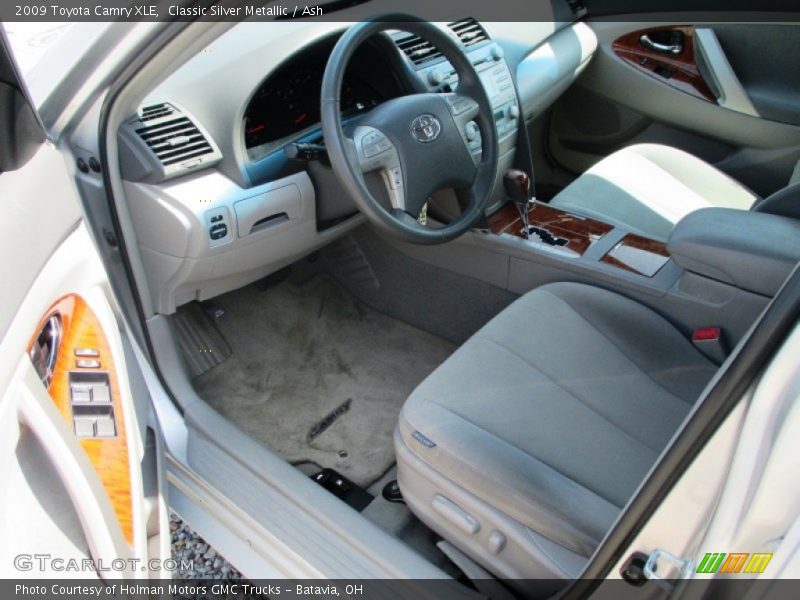 Classic Silver Metallic / Ash 2009 Toyota Camry XLE