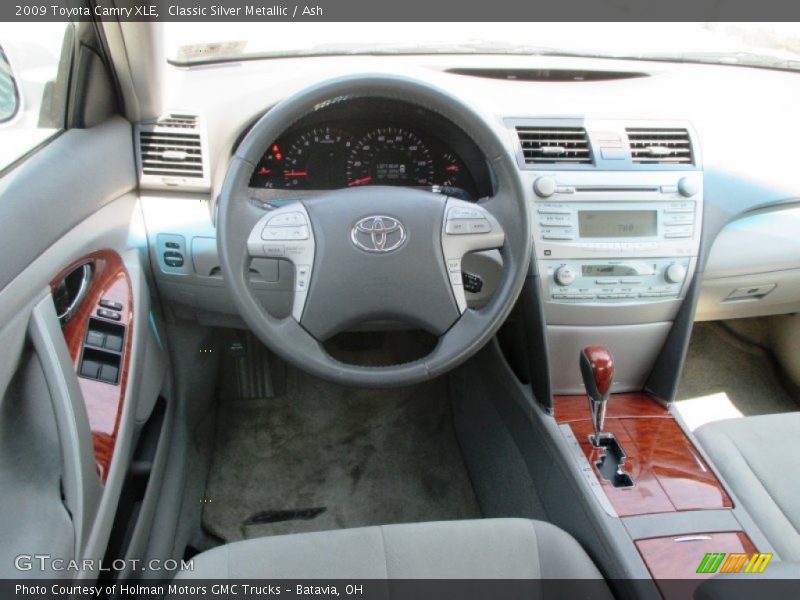 Classic Silver Metallic / Ash 2009 Toyota Camry XLE
