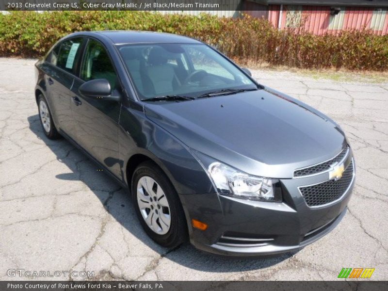 Cyber Gray Metallic / Jet Black/Medium Titanium 2013 Chevrolet Cruze LS
