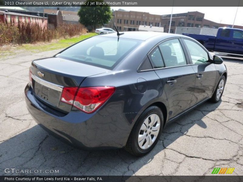 Cyber Gray Metallic / Jet Black/Medium Titanium 2013 Chevrolet Cruze LS