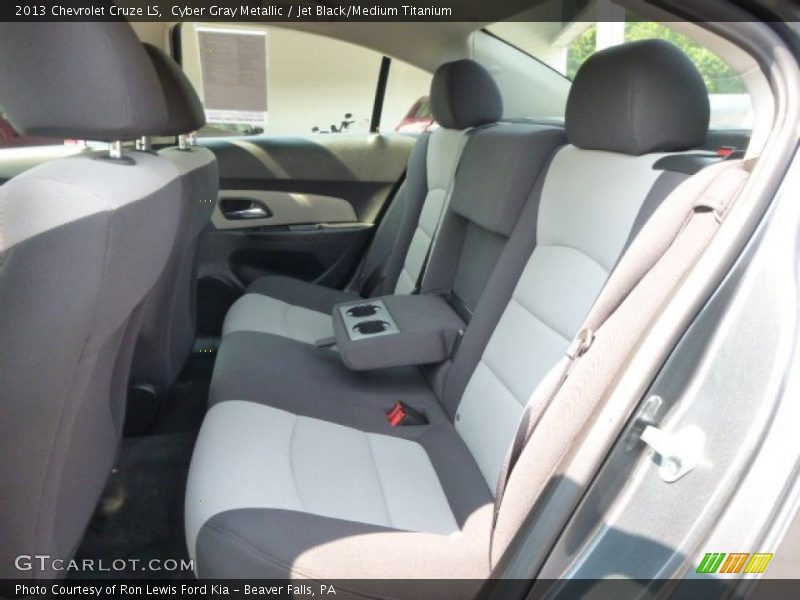 Cyber Gray Metallic / Jet Black/Medium Titanium 2013 Chevrolet Cruze LS
