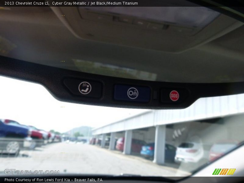 Cyber Gray Metallic / Jet Black/Medium Titanium 2013 Chevrolet Cruze LS