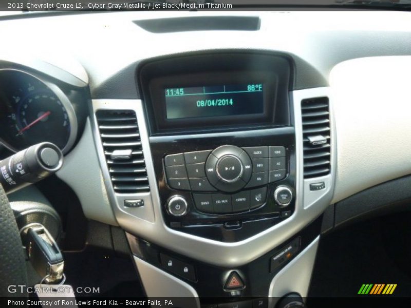 Cyber Gray Metallic / Jet Black/Medium Titanium 2013 Chevrolet Cruze LS
