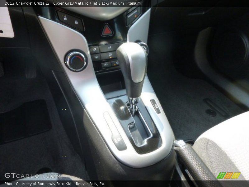 Cyber Gray Metallic / Jet Black/Medium Titanium 2013 Chevrolet Cruze LS