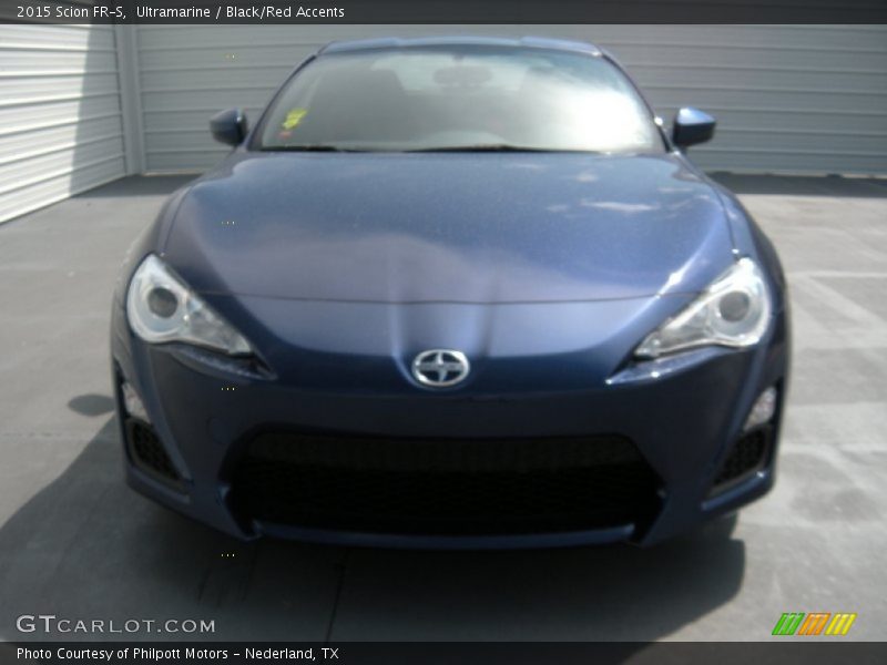 Ultramarine / Black/Red Accents 2015 Scion FR-S