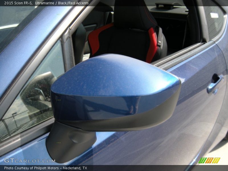 Ultramarine / Black/Red Accents 2015 Scion FR-S