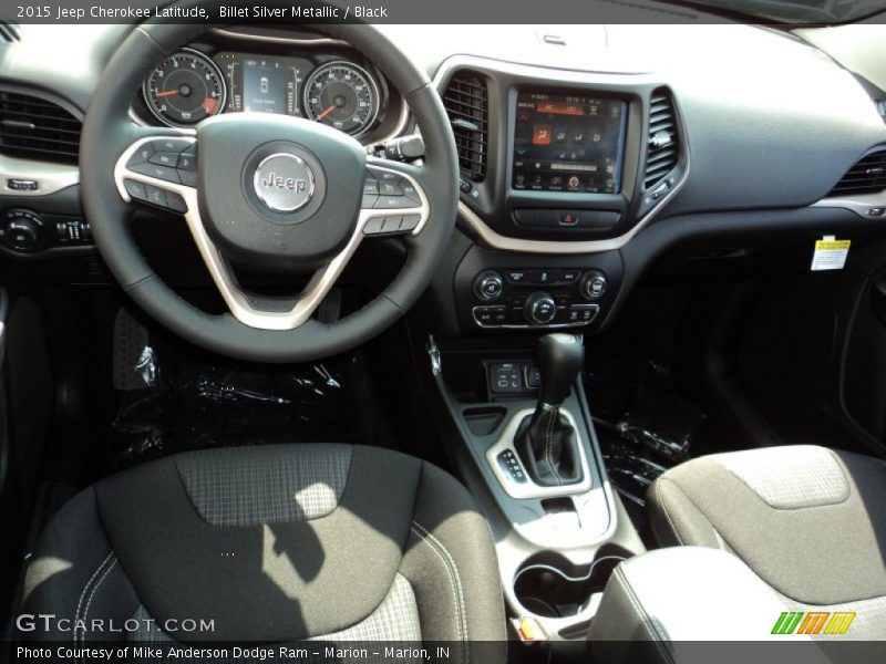Billet Silver Metallic / Black 2015 Jeep Cherokee Latitude