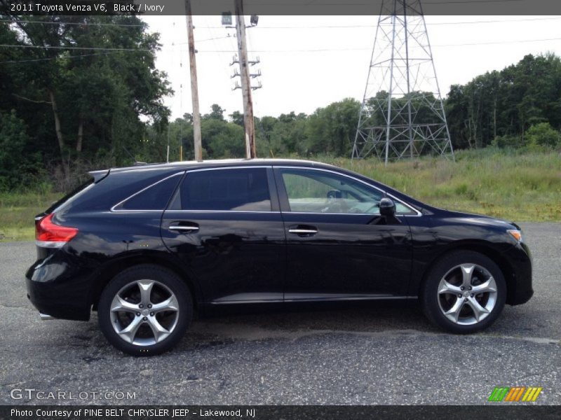 Black / Ivory 2011 Toyota Venza V6