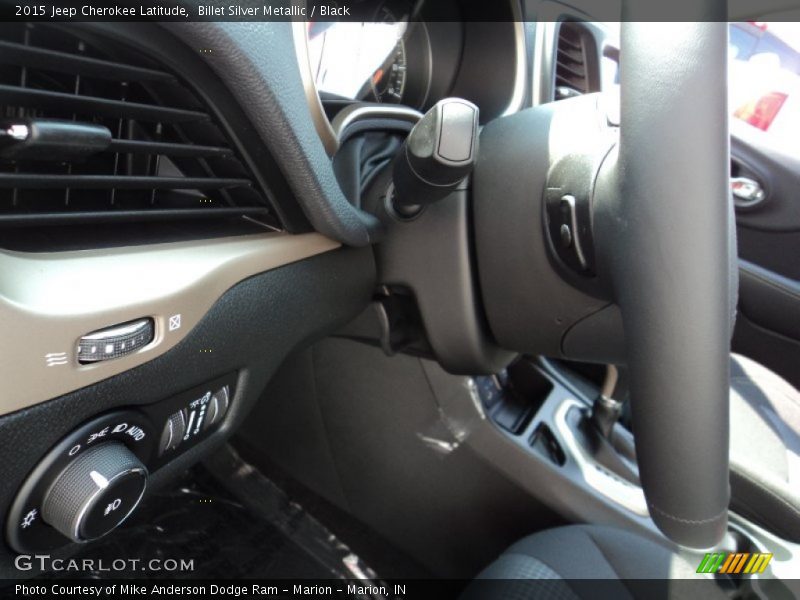 Billet Silver Metallic / Black 2015 Jeep Cherokee Latitude