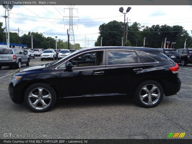 Black / Ivory 2011 Toyota Venza V6