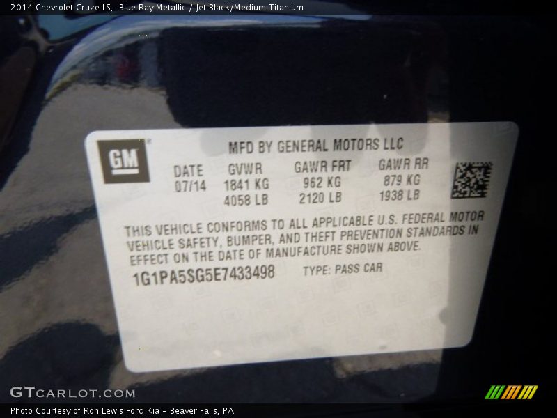 Blue Ray Metallic / Jet Black/Medium Titanium 2014 Chevrolet Cruze LS