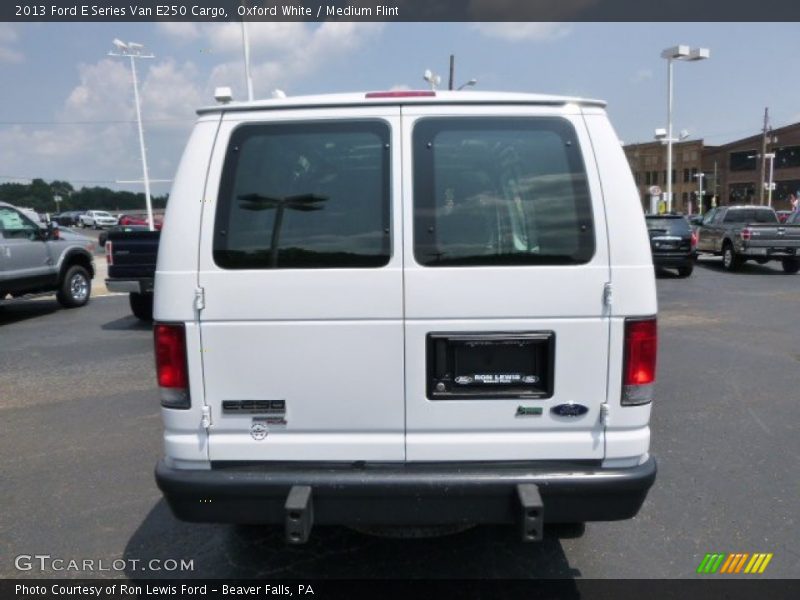 Oxford White / Medium Flint 2013 Ford E Series Van E250 Cargo