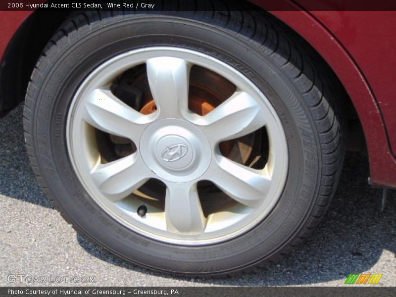 Wine Red / Gray 2006 Hyundai Accent GLS Sedan