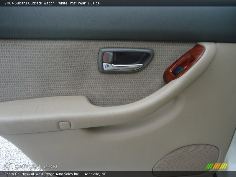 White Frost Pearl / Beige 2004 Subaru Outback Wagon