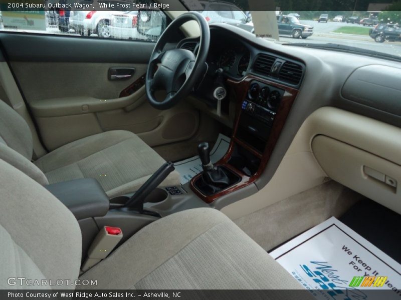 White Frost Pearl / Beige 2004 Subaru Outback Wagon