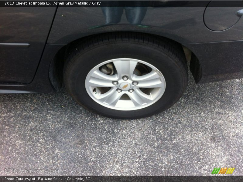Ashen Gray Metallic / Gray 2013 Chevrolet Impala LS