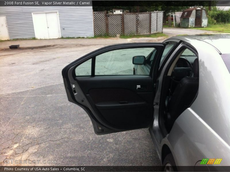 Vapor Silver Metallic / Camel 2008 Ford Fusion SE