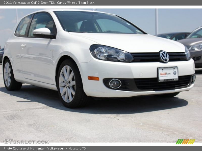 Candy White / Titan Black 2011 Volkswagen Golf 2 Door TDI