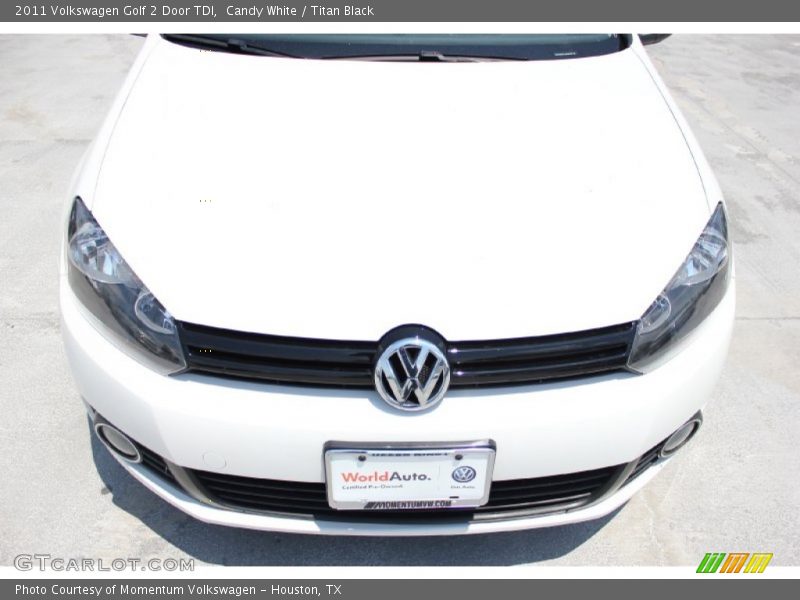 Candy White / Titan Black 2011 Volkswagen Golf 2 Door TDI