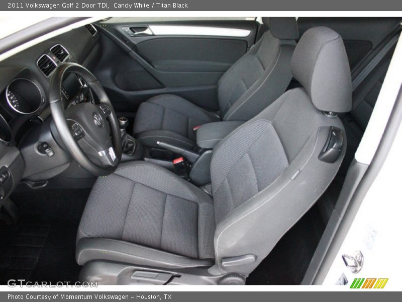 Candy White / Titan Black 2011 Volkswagen Golf 2 Door TDI