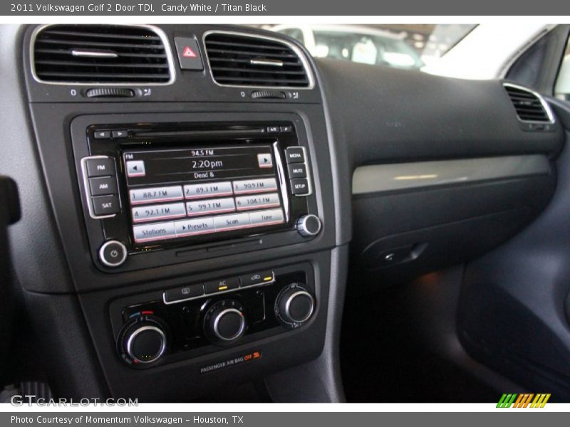 Candy White / Titan Black 2011 Volkswagen Golf 2 Door TDI