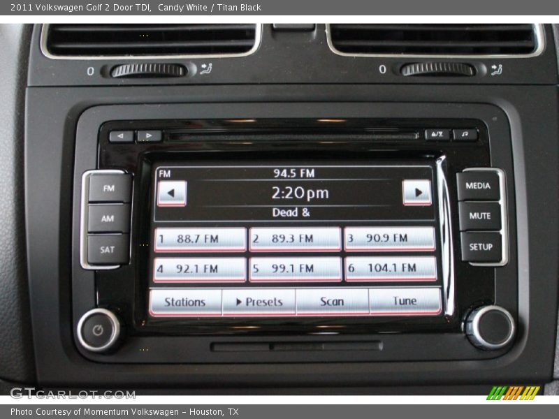 Candy White / Titan Black 2011 Volkswagen Golf 2 Door TDI