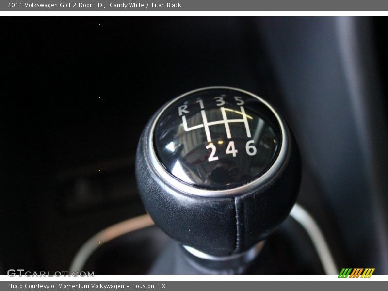 Candy White / Titan Black 2011 Volkswagen Golf 2 Door TDI