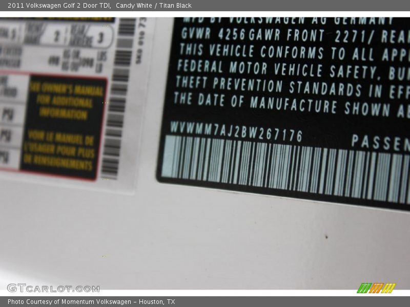 Candy White / Titan Black 2011 Volkswagen Golf 2 Door TDI