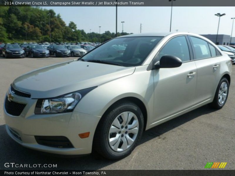 Champagne Silver Metallic / Jet Black/Medium Titanium 2014 Chevrolet Cruze LS