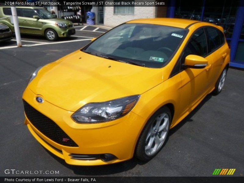Tangerine Scream / ST Charcoal Black Recaro Sport Seats 2014 Ford Focus ST Hatchback