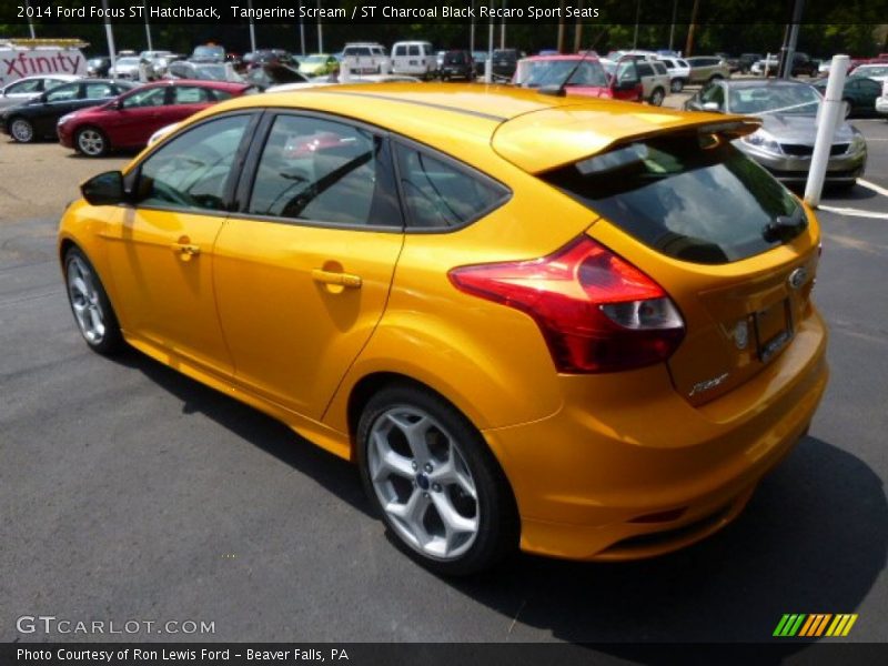 Tangerine Scream / ST Charcoal Black Recaro Sport Seats 2014 Ford Focus ST Hatchback