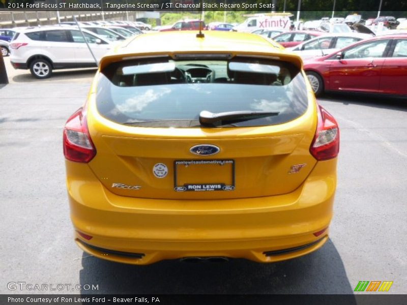 Tangerine Scream / ST Charcoal Black Recaro Sport Seats 2014 Ford Focus ST Hatchback