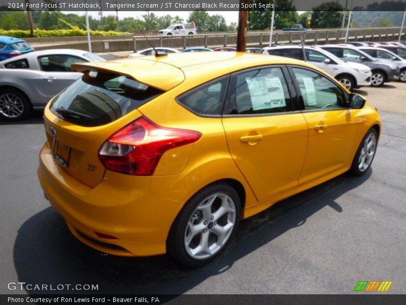 Tangerine Scream / ST Charcoal Black Recaro Sport Seats 2014 Ford Focus ST Hatchback