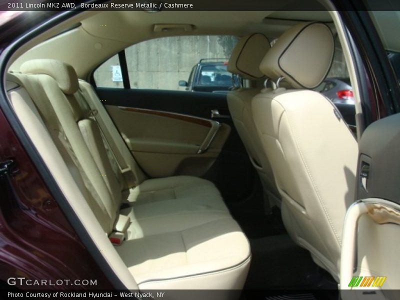 Bordeaux Reserve Metallic / Cashmere 2011 Lincoln MKZ AWD