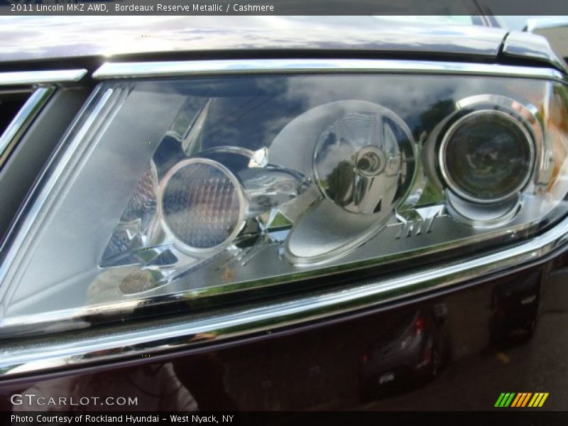 Bordeaux Reserve Metallic / Cashmere 2011 Lincoln MKZ AWD